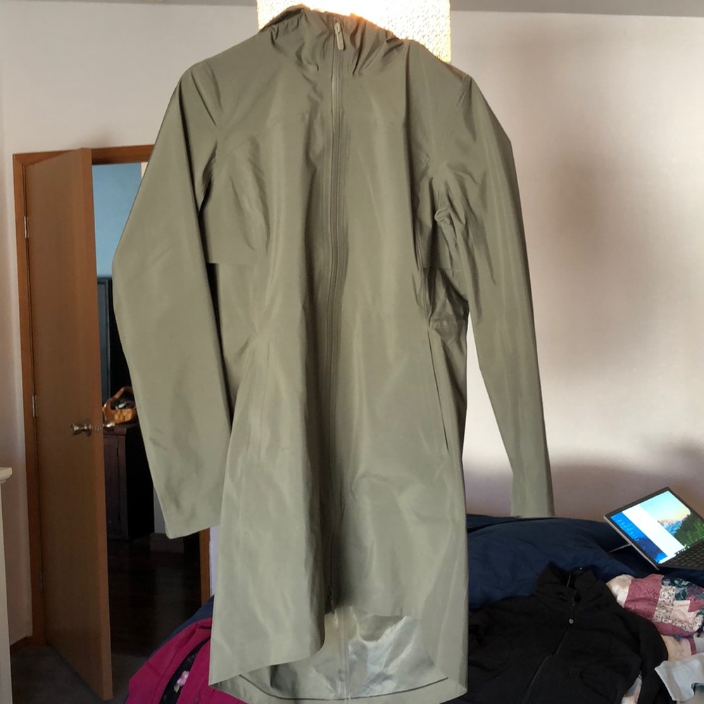 Iululemon jacket